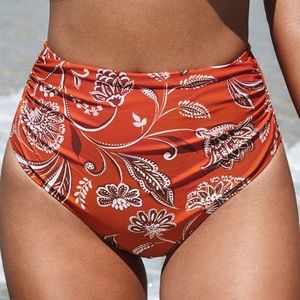 Cupshe Boho Print Bikini NWT Bottom M Top S